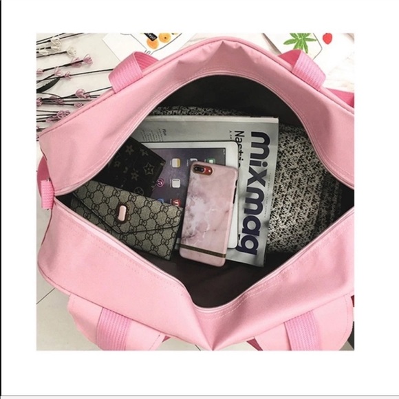 LAST ONE!! Hello Kitty pink tote - Picture 3 of 6